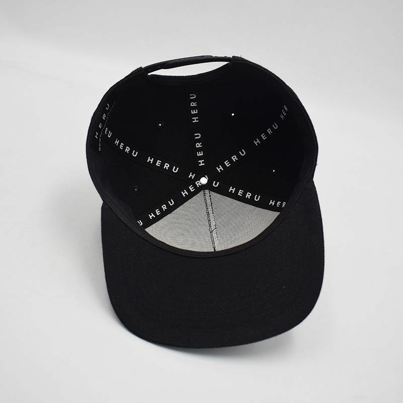 Black Snapback